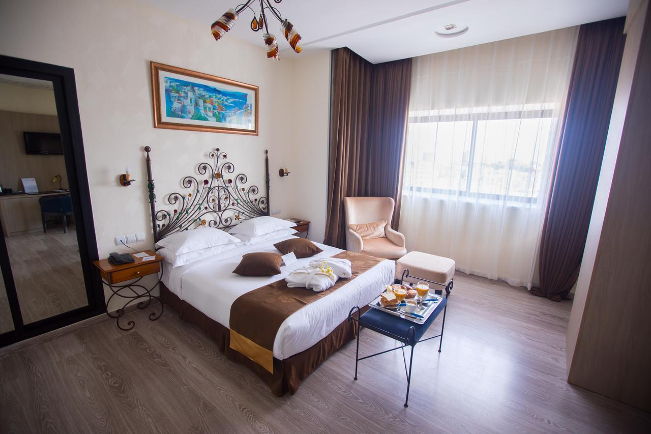 Best Western Hotel Colombe Orano Esterno foto