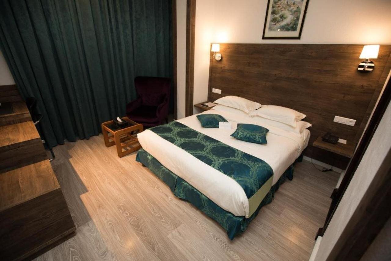Best Western Hotel Colombe Orano Esterno foto